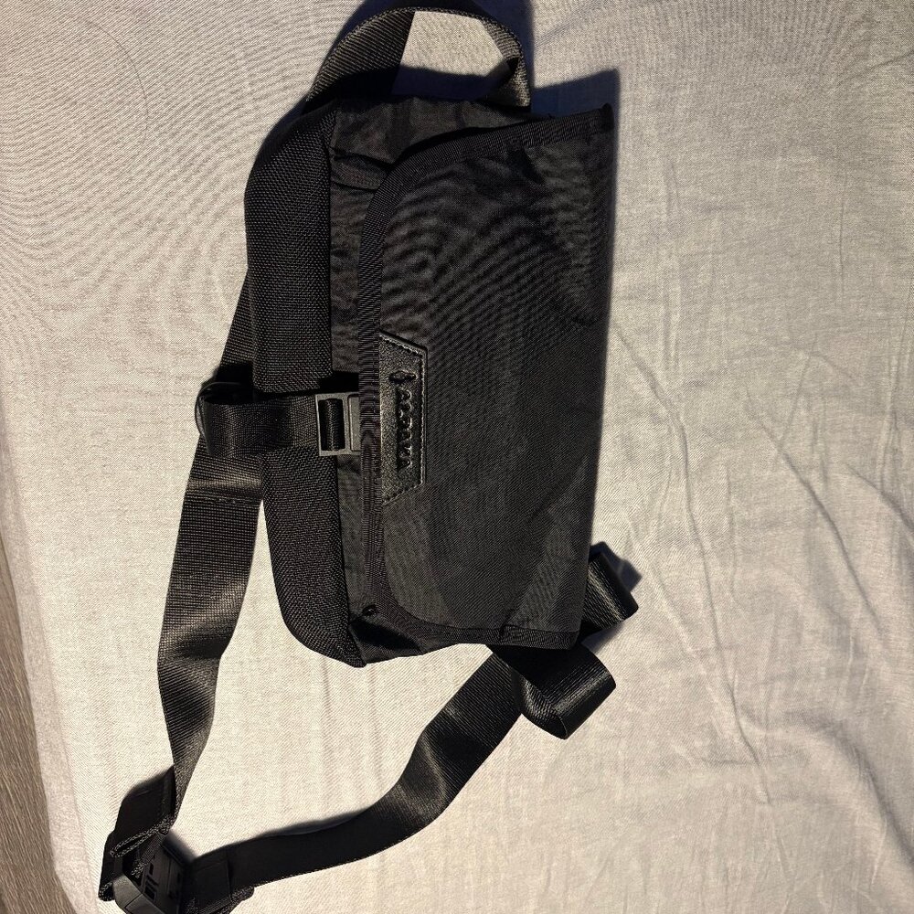 Alpaka Air Sling V2 Xpac Limited Edition